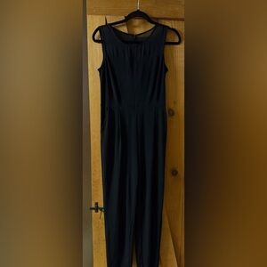 Elegant Black Sleeveless Jumpsuit